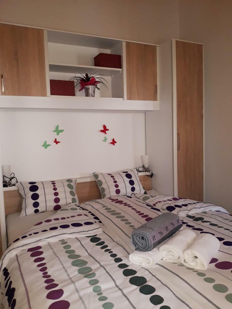 Amalia Apartment Umag Exterior foto